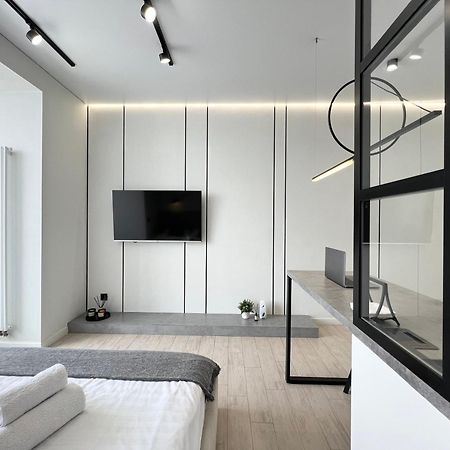 Квартира Smart В Новом Доме Pavlodar Exterior photo